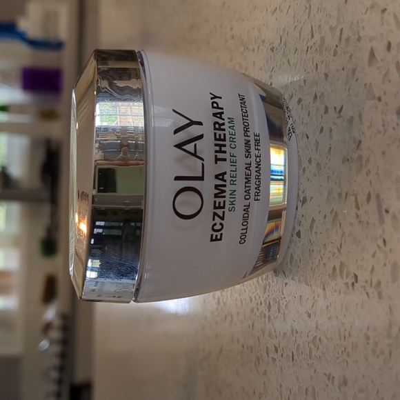 Skin Care By Olay 24k Collagen And Hydration Serum, Eczema Therapy - Picture 2 of 4
